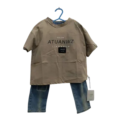 Kids' T-shirt and Jeans Set primary image