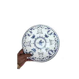 Japanese Blue & White Floral Ceramic Bowl – Scrolled Vine Design - Master