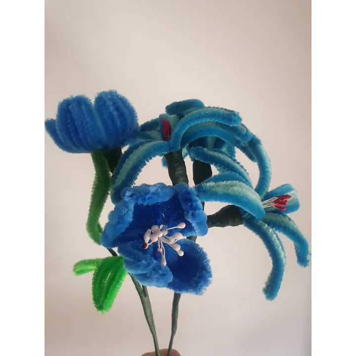 Pipe Flower Sky Blue Bunch - Master
