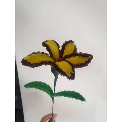 Pipe Flower Yellow Brown primary image