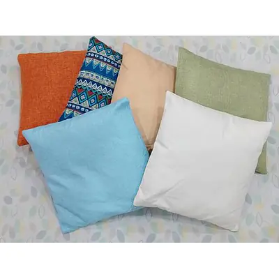 Cushion primary image