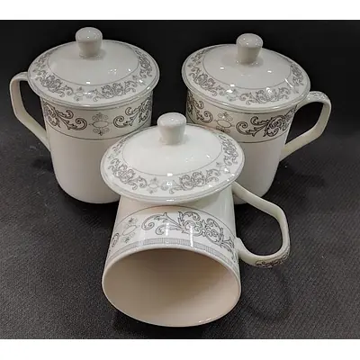 Ceramic Cup With Lid Silver Border 400ml primary image