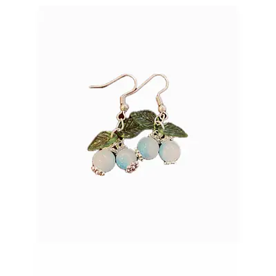 Earing primary image