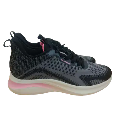 Outdoor Sneaker primary image