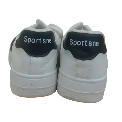 Sports Fashion Sneaker secondary image