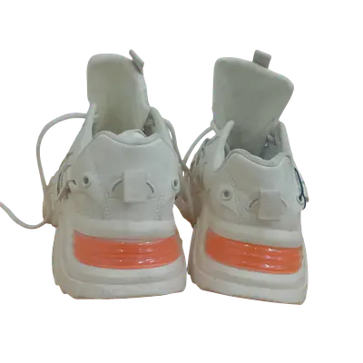 Sports Sneaker secondary image