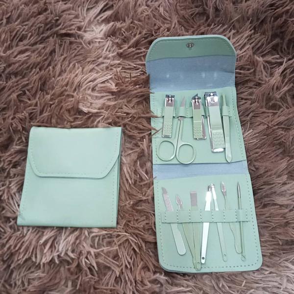 Manicure 12-Piece Set