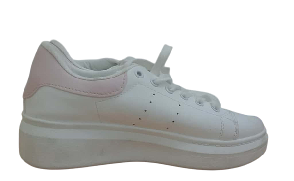 Zosdon lace-up sneaker