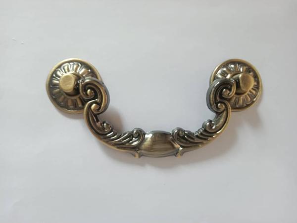 Handle