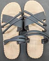 Cross-Strap Antislip Slipper
