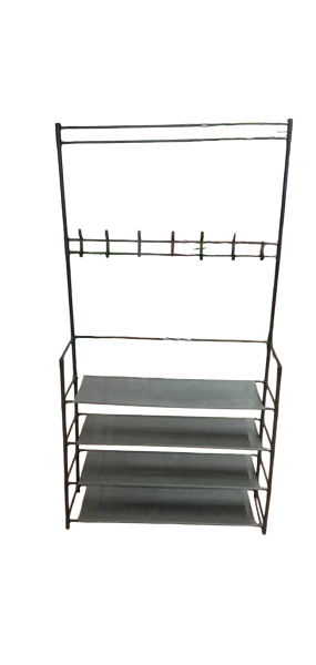 Shoe rack with hanger