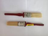 Queen paint brush