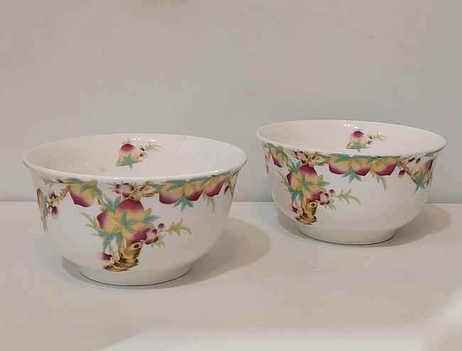 White Bowl w/ Rose Flower