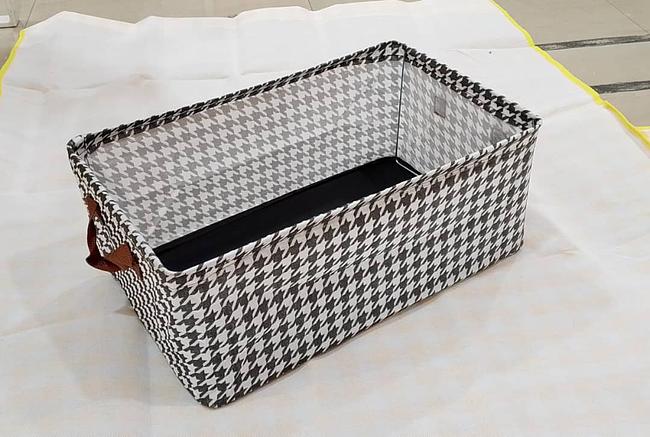 Storage Checkers Black-White
