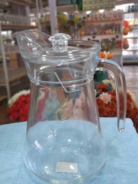 1.3L Jug w/ Lid Glass Clear